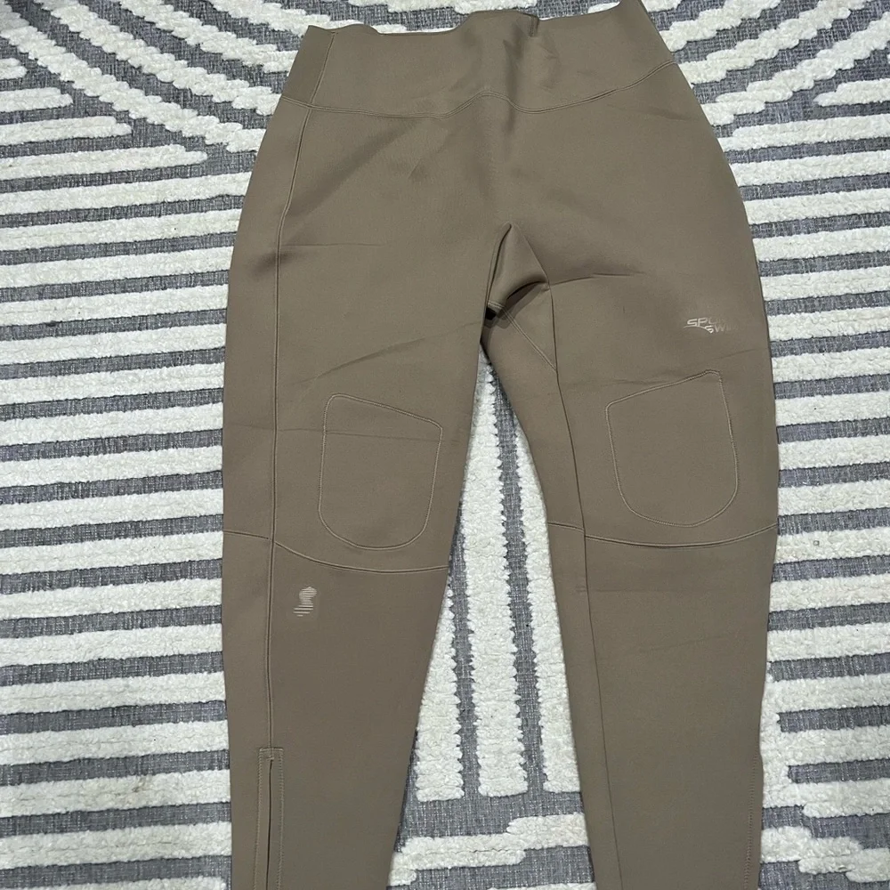 skims sw-pnt-0073 color dessert‎